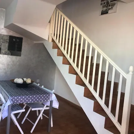 Apartment Duplex *