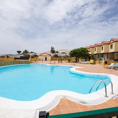 Fuerte Holiday Pool View Premium