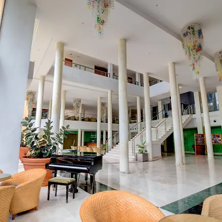 Sbh Hotel 4*