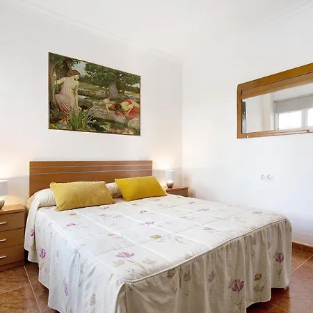 Apartment Casa Paco 4 *
