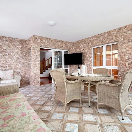 Casa Paco 4 *