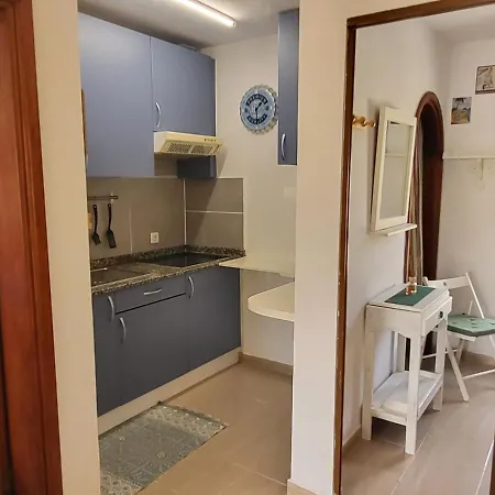 Giardino E Terrazza, Accogliente E Funzionale, Wi-fi, Piscina Condivisa Apartment