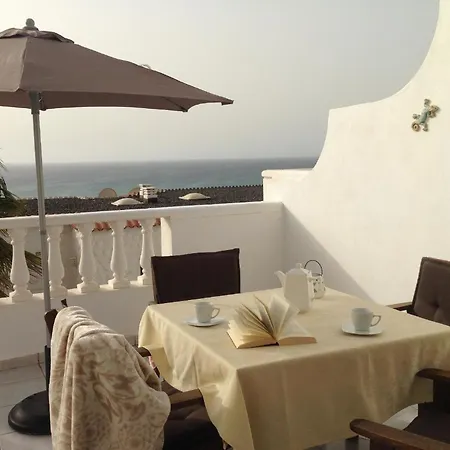 Iwona Mit Meerblick Apartment *
