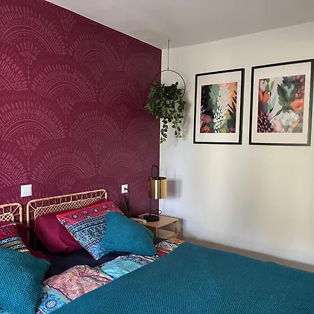 La Apartment *
