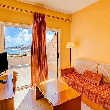 Sbh Hotel 4*