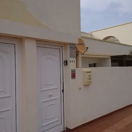 Apartment Ideal Con Ninos , Wifi Gratis Y Playa Costa Calma