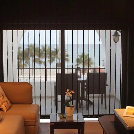 Solyventura® Maisonette-bungalow In Einmaliger Strandlage Ferienhaus