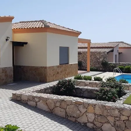 Exclusive Romeo Mit Privaten Pool, Mit Herlichen Panoramameerblik Auf Den Atlant