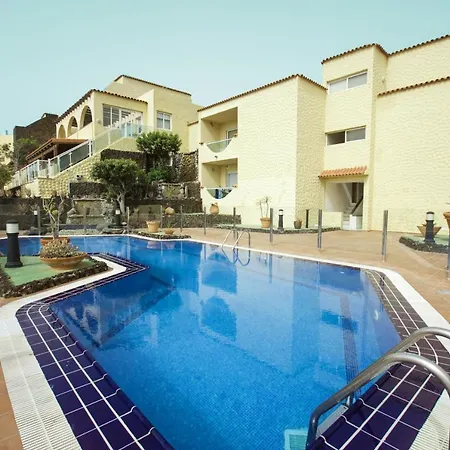 Apartment Book Jet - Hibiscus Front *
