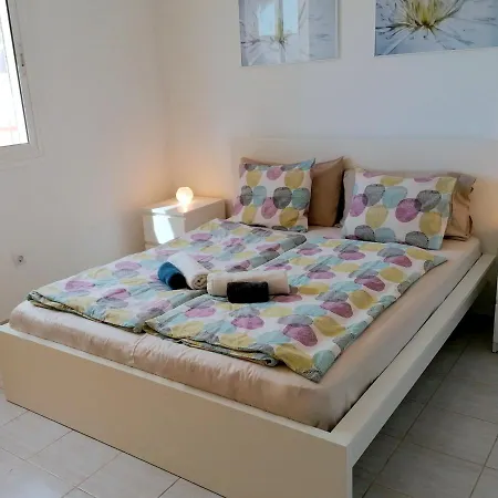 Casa Linda 1.stock
