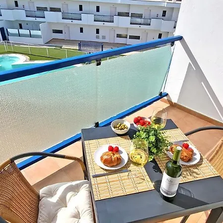 Ferienwohnung Sol - - Wifi - Pool - Max 4 Personen