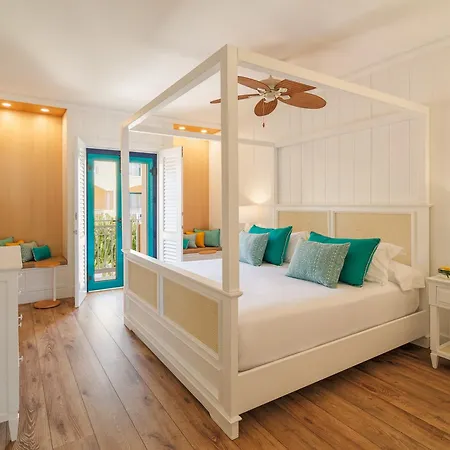 H10 Playa Esmeralda - Adults Only 4*