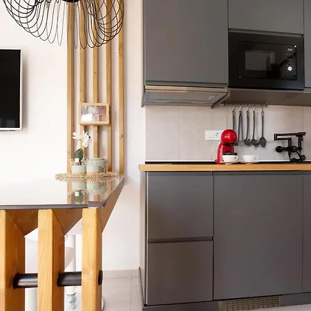Arenas Apartment *
