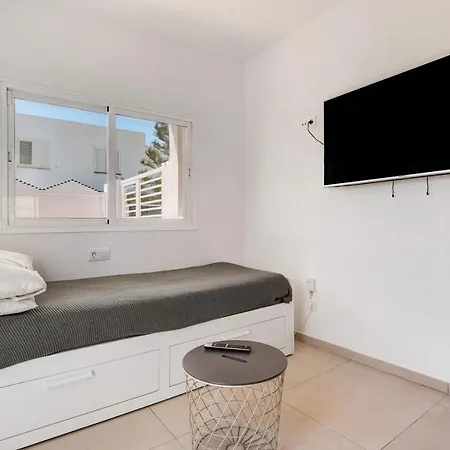 Apartment Arenas *
