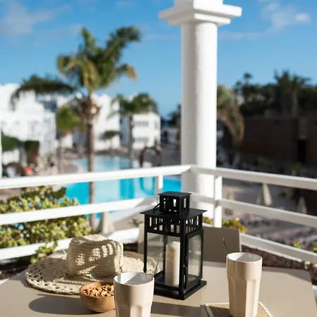 Sotavento Club Aparthotel 4*