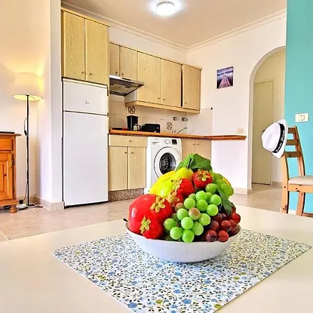 Flat Golden Sands, 1 Bedroom, Livingroom, Fast Internet, Balcony Apartment *