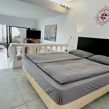 Apartment Beachhouse La Palma *