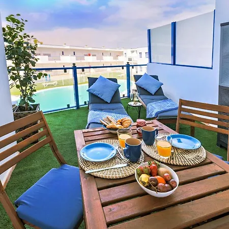 Apartment Sun Premium Poolblick By Nicolet