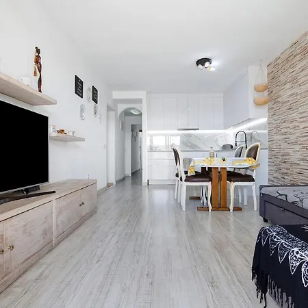 Apartment Laikas House *