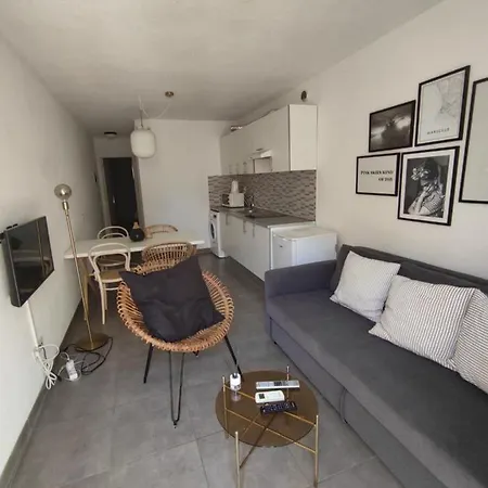 Apartment Apartman Zo Slnecnou Terasou *