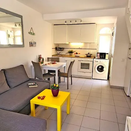 Casa Del Sol, *