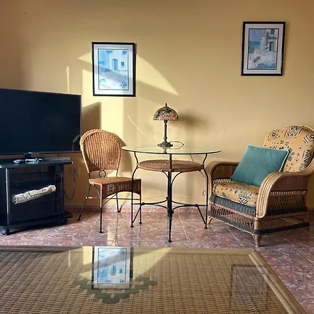 Zoya Apartment