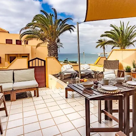 Apartment In Pajara Mit Terrasse