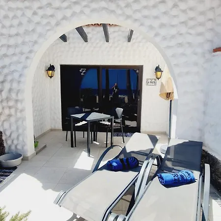 Apartment Beachhouse La Palma