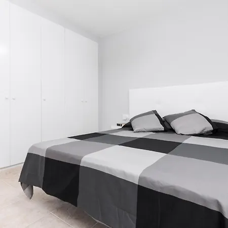 Yamarys Apartment