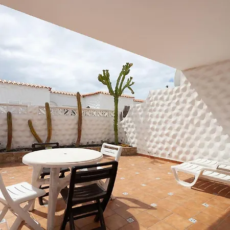 Near The With A Huge Terrace Patio, Wifi And Parking Apartment *