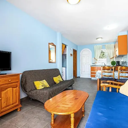 Near The With A Huge Terrace Patio, Wifi And Parking Apartment *