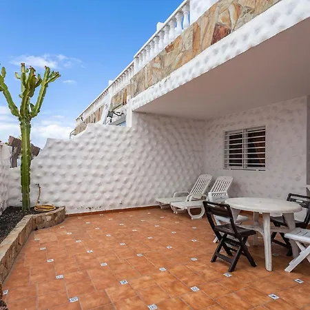 Apartment Near The With A Huge Terrace Patio, Wifi And Parking *