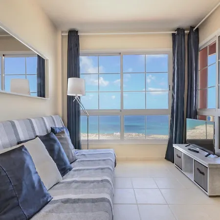 Stunning Sunrise On The Ocean Apartment *