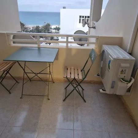 Blue Lagoon Apartment *
