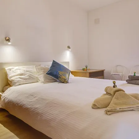 Private Terrace With Wifi Apartment *