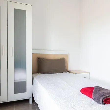 Apartment Bungalow 8124