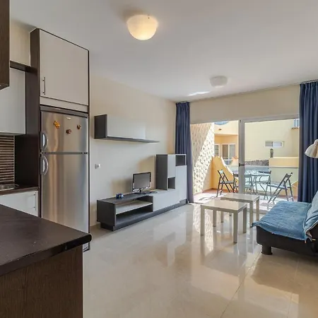 Apartment Flatguest + + 2bdr + Pool