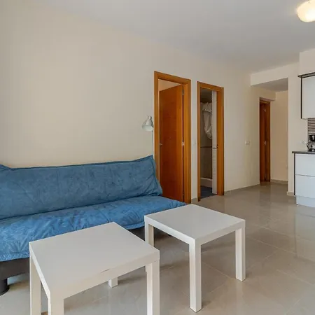Flatguest + + 2bdr + Pool Apartment